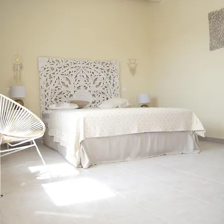 Nocleg ze śniadaniem Dei Ginepri 3*