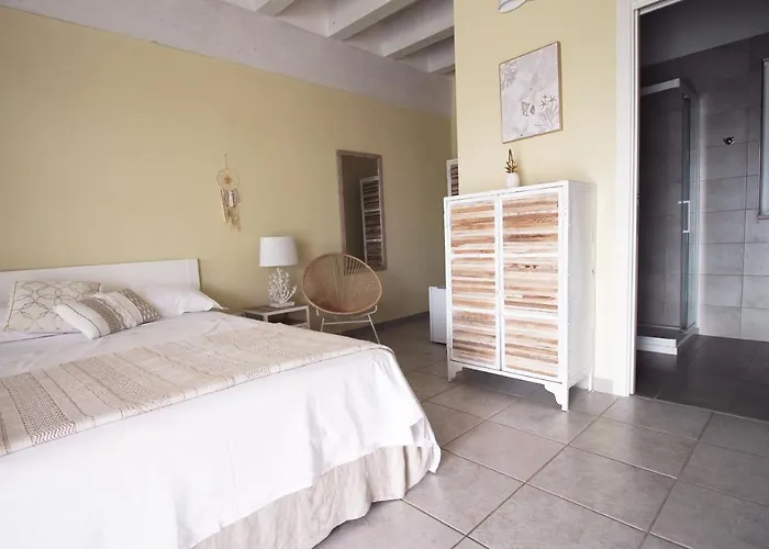 לינה וארוחת בוקר Dei Ginepri 3*